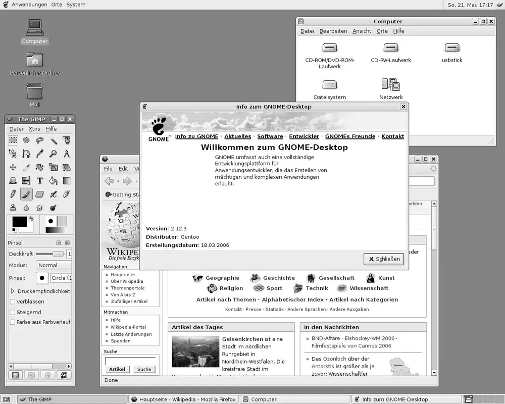 GNOME desktop running on Gentoo Linux, the result of a custom-compiled system