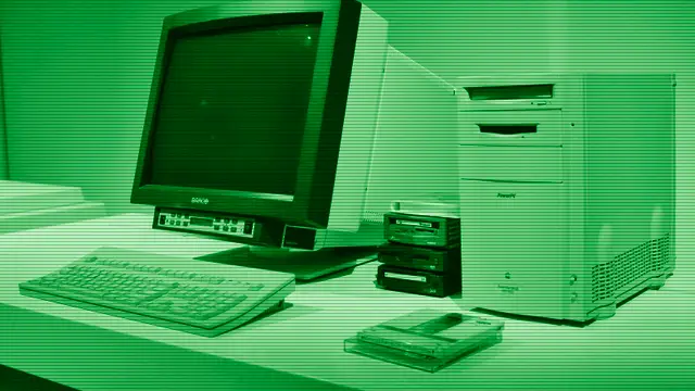 Monitor de ordenador antiguo que evoca los inicios de la informática personal